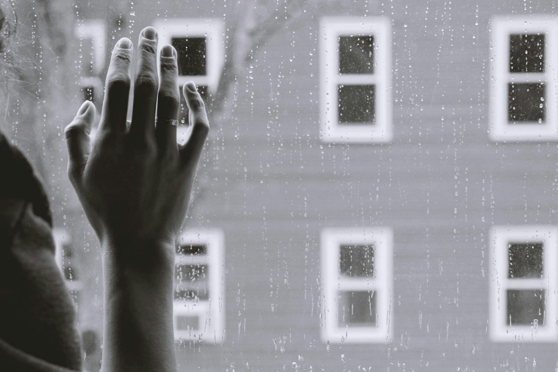 This therapy can help get rid of depression(Image by Kristina Tripkovic/Unsplash)